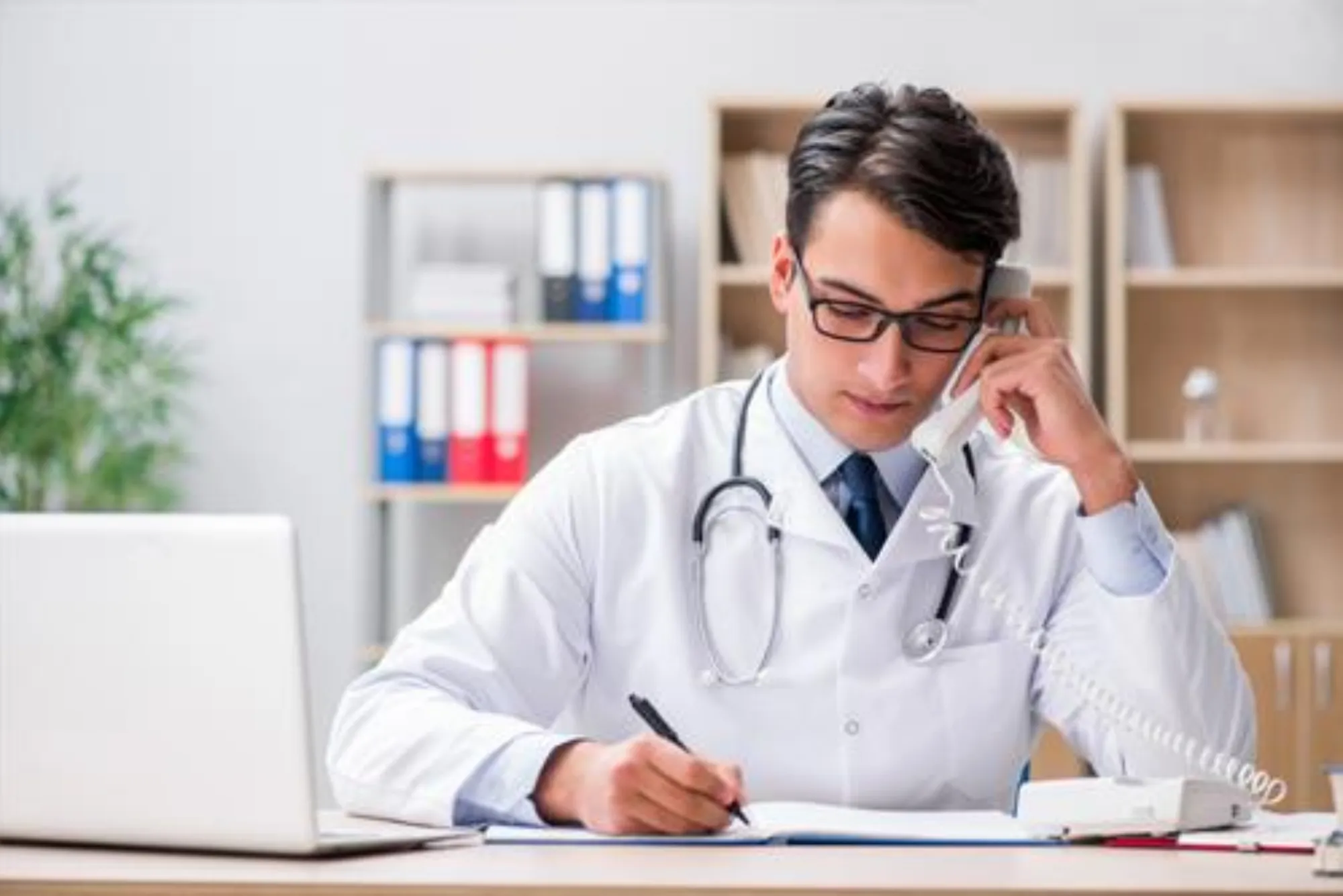 How a Doctor On Call Service Ensures Fast and Reliable Healthcare
