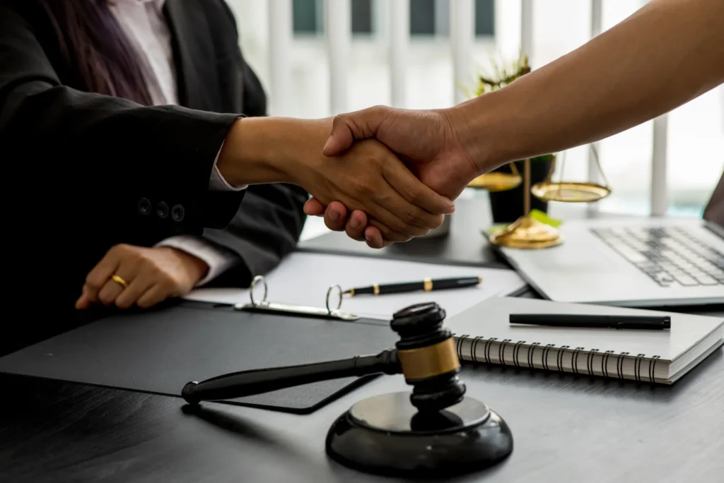 Benefits of Hiring Experienced Dubai Lawyers for Criminal Appeals