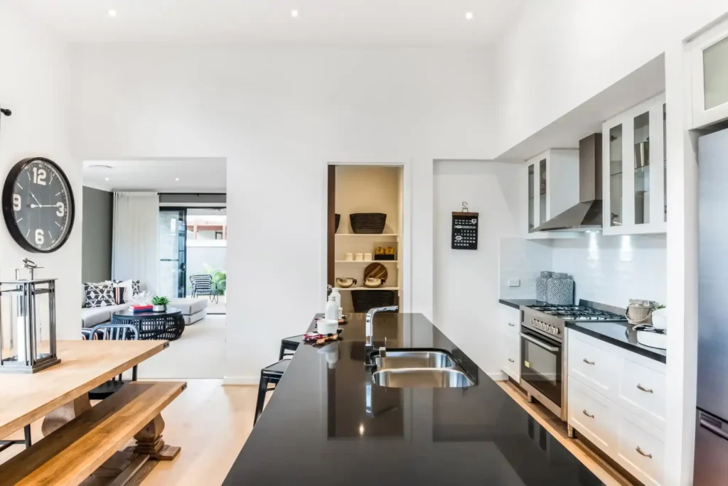 DIY vs Professional Kitchen Renovation