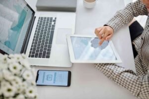 How to Create a Compelling Guest Post Proposal That Wins