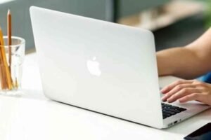 Creating Buyer Guides Through Real Estate Guest Posts