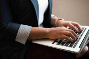 How to Create a Strong Brand Narrative Through Real Estate Guest Posts
