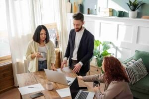 Building a Network Through Collaborative Real Estate Guest Posting