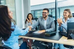 How Real Estate Guest Posting Can Influence Local Market Trends