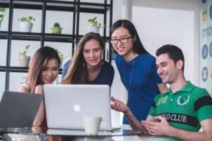 Boosting Community Engagement Through Vape Guest Posting