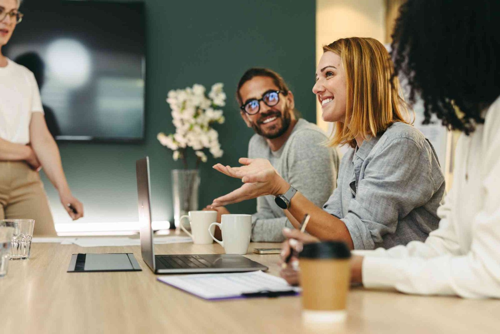 Creating Interactive Guest Posts That Drive Engagement