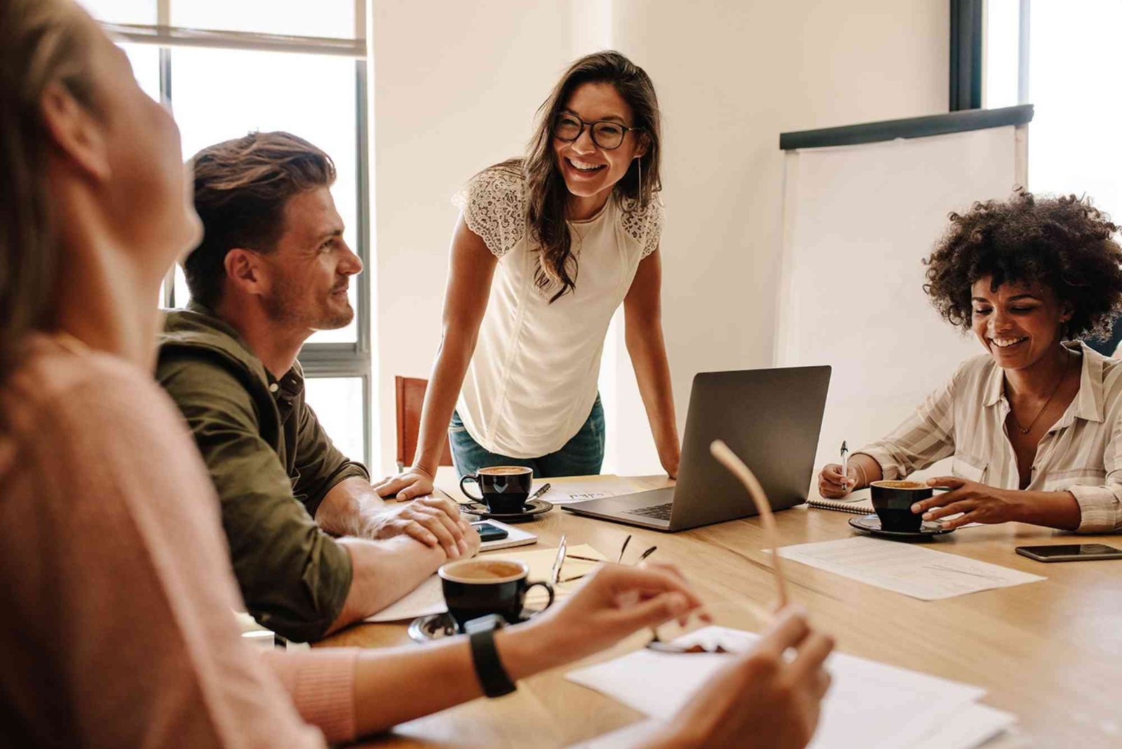 Transforming Guest Posting Relationships into Long-Term Collaborations