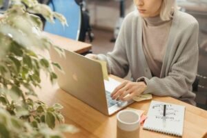 Using Analytics to Refine Your Vape Guest Posting Efforts