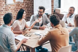 Amplifying Guest Posting Efforts Through Community Engagement
