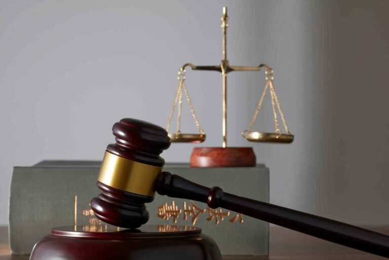 How Top Dubai Criminal Lawyers Tackle Complex Cases in 2025
