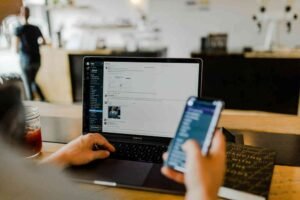 How Guest Posting Helps Competitive Niches Rank
