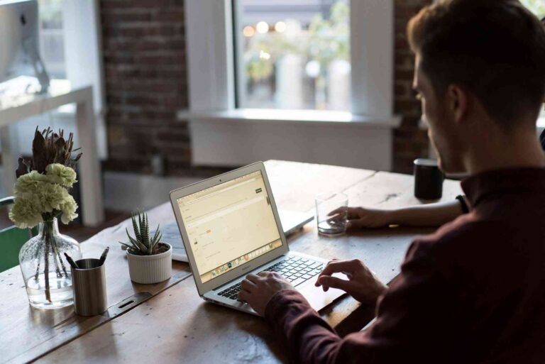 How to Build a Guest Post Outline That Gets Accepted