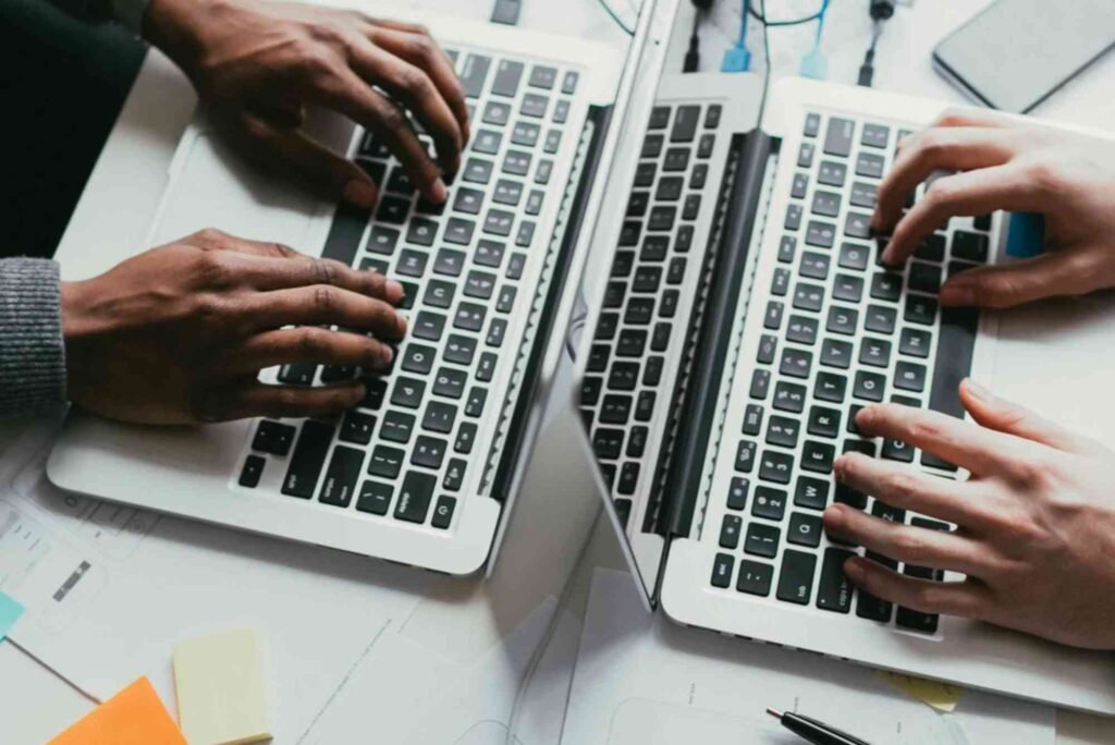 How to Evaluate Link Longevity in Guest Posts