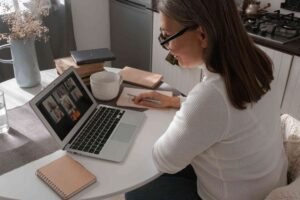 Why Strategic Partnerships Improve Guest Posting Success