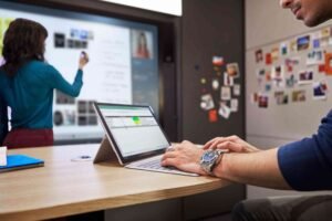 How Seasonal Trends Affect Guest Posting Strategy